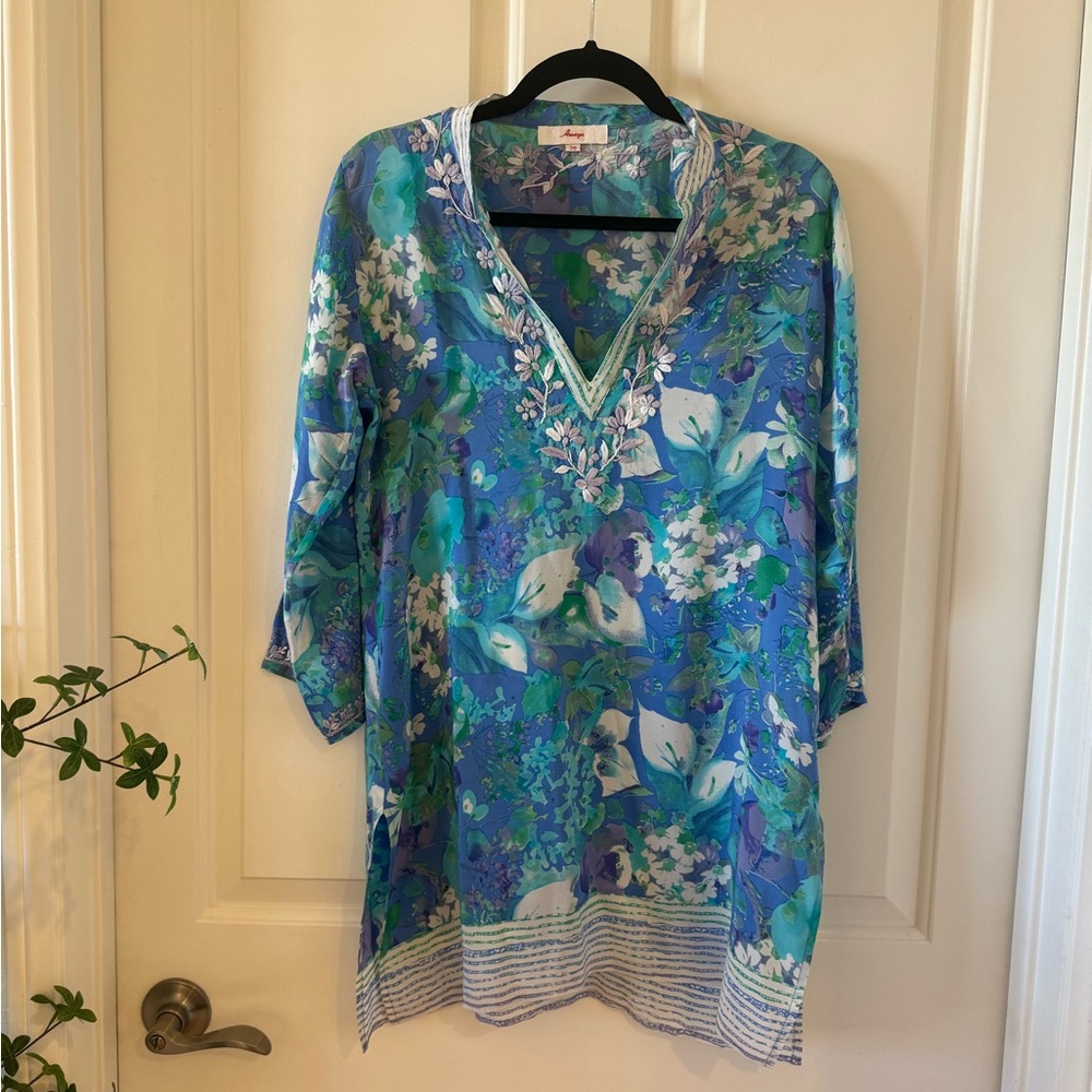 Amaya Blue Embroidered Tunic Top V Neck Beach Coverup Women’s Size 38 Small